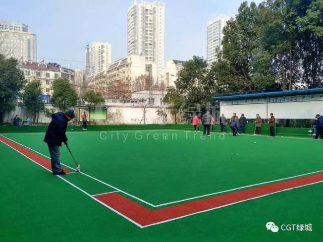 MK体育官方- 昂热主场草皮质量遭诟病，球员联名要求更换场地